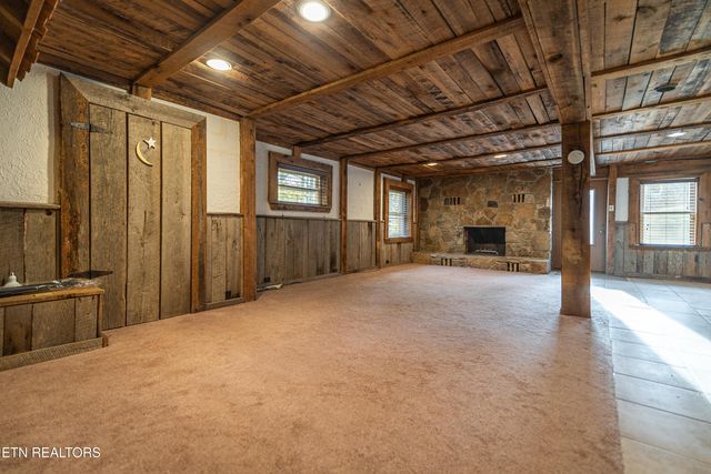 103 Ditman Lane, Oak Ridge, TN 37830