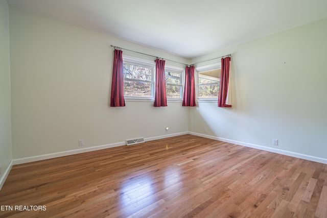 103 Ditman Lane, Oak Ridge, TN 37830