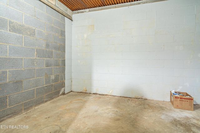 103 Ditman Lane, Oak Ridge, TN 37830