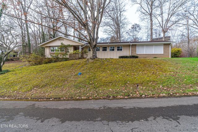 103 Ditman Lane, Oak Ridge, TN 37830