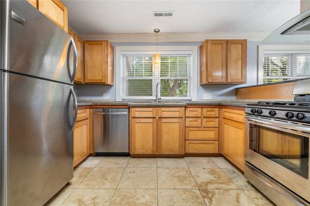 1101 N Maple Street, Harrison, AR 72601