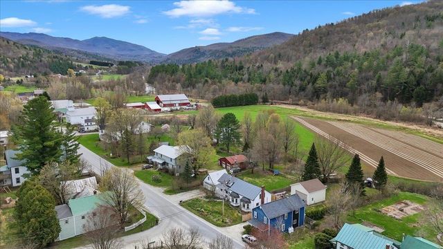 4804 Main Road, Huntington, VT 05462