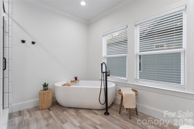 429 Pecan Avenue, Charlotte, NC 28204