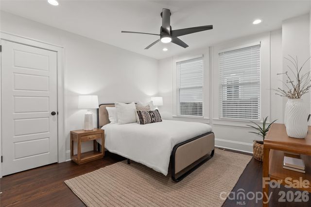 429 Pecan Avenue, Charlotte, NC 28204
