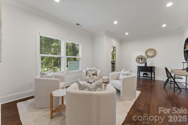 429 Pecan Avenue, Charlotte, NC 28204