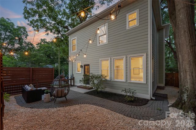 429 Pecan Avenue, Charlotte, NC 28204