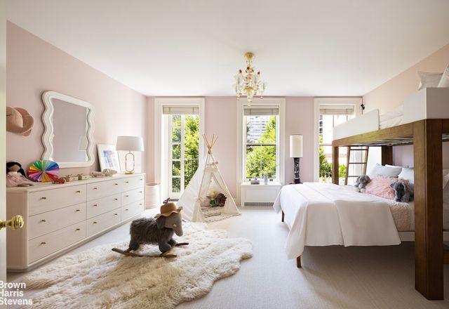 208 E 62ND Street, New York City, NY 10065