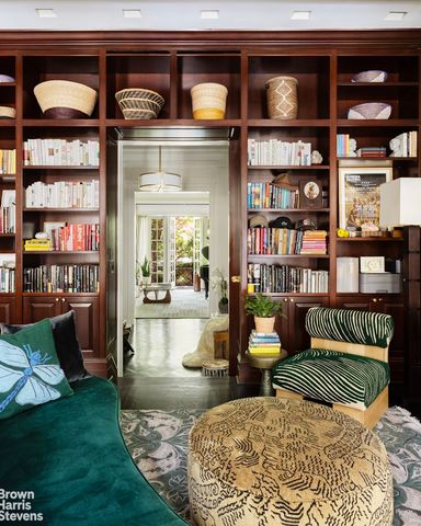 208 E 62ND Street, New York City, NY 10065