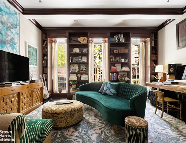 208 E 62ND Street, New York City, NY 10065