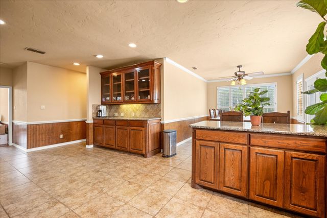 1704 Texas Drive, Glen Rose, TX 76043