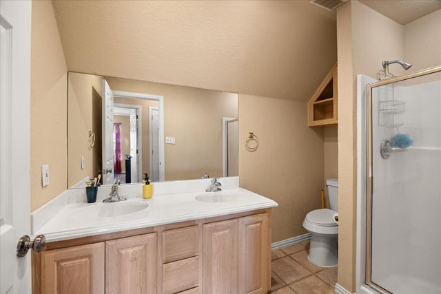 1704 Texas Drive, Glen Rose, TX 76043