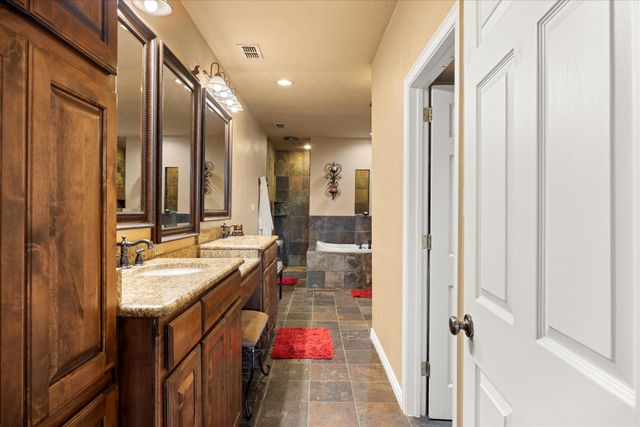 1704 Texas Drive, Glen Rose, TX 76043