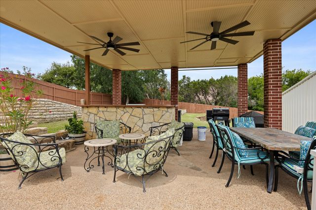 1704 Texas Drive, Glen Rose, TX 76043