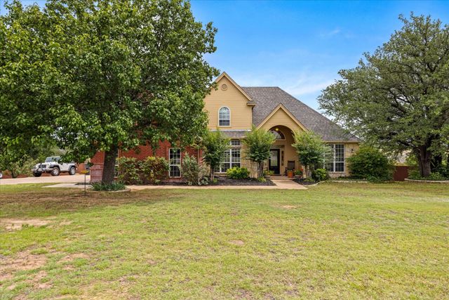 1704 Texas Drive, Glen Rose, TX 76043