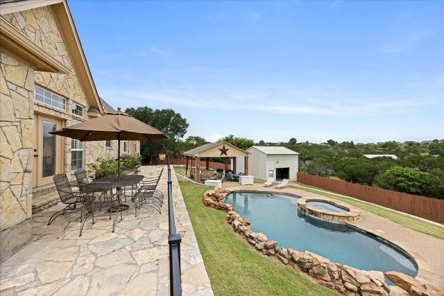 1704 Texas Drive, Glen Rose, TX 76043