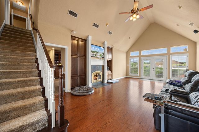 1704 Texas Drive, Glen Rose, TX 76043