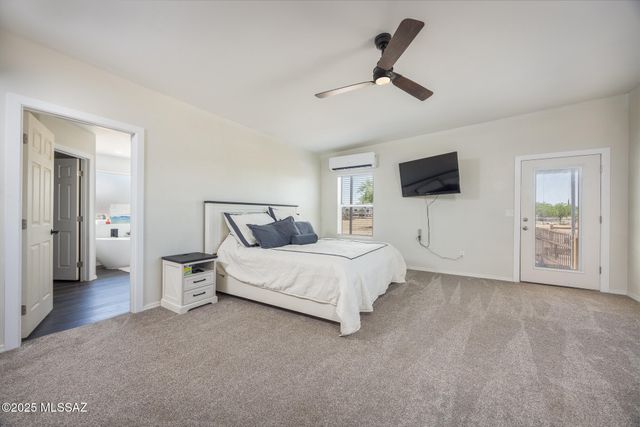 206 N Cherokee Trail, Benson, AZ 85602