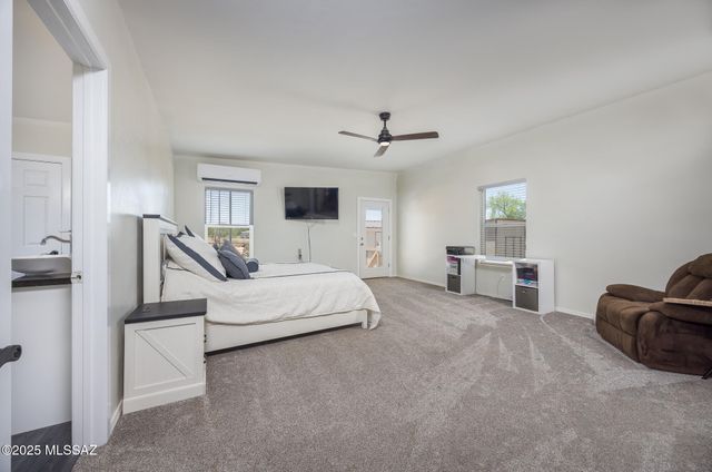 206 N Cherokee Trail, Benson, AZ 85602