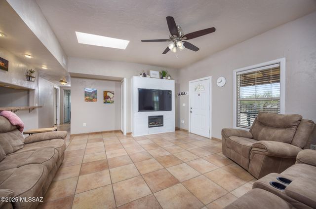 206 N Cherokee Trail, Benson, AZ 85602