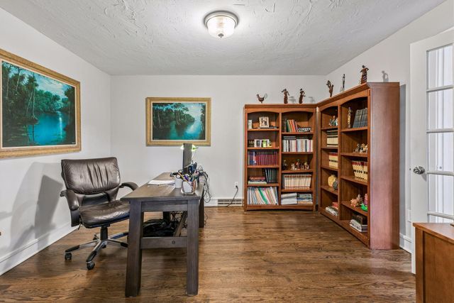 13305 Marystown Road, Shakopee, MN 55379