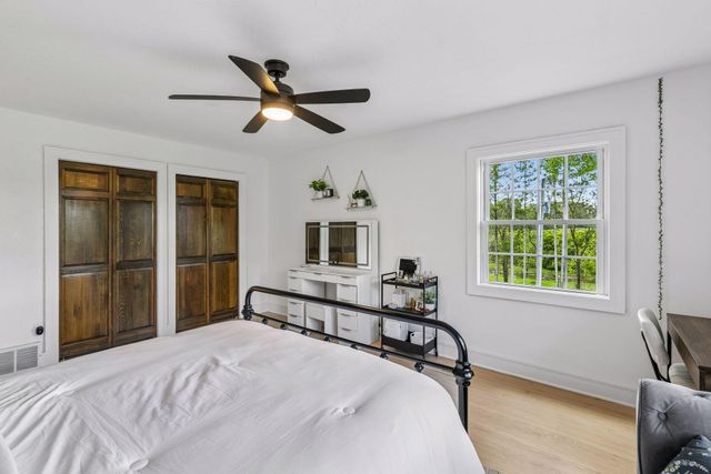 13305 Marystown Road, Shakopee, MN 55379