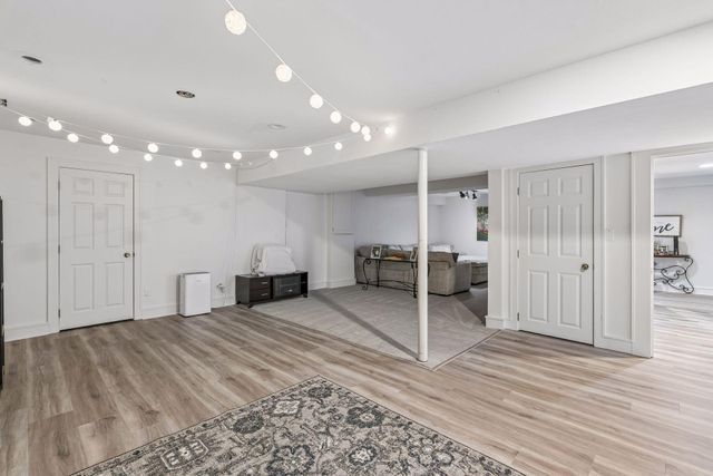 13305 Marystown Road, Shakopee, MN 55379