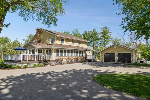 13305 Marystown Road, Shakopee, MN 55379