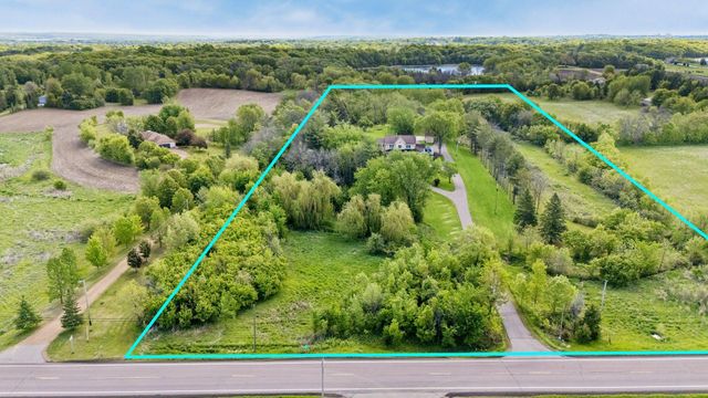 13305 Marystown Road, Shakopee, MN 55379