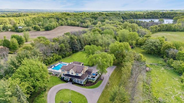 13305 Marystown Road, Shakopee, MN 55379