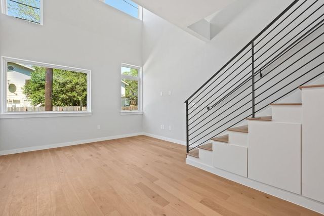 2002 E 7th ST 246, Austin, TX 78702