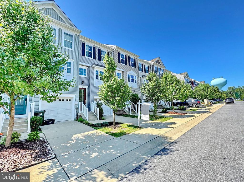 43761 WINTERBERRY WAY, California, MD 20619