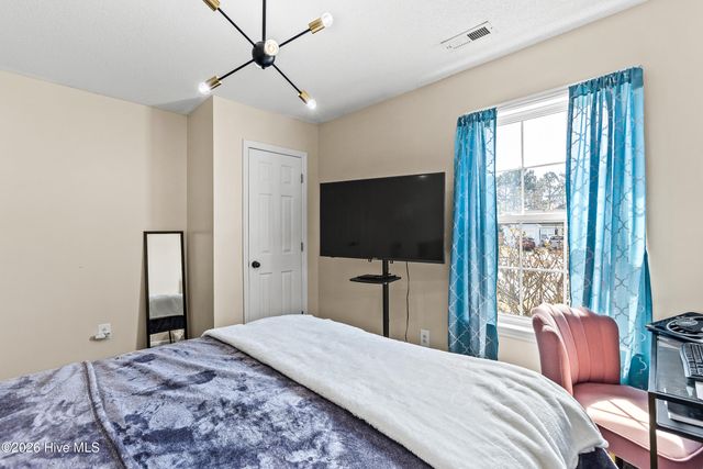 2030 Derby Run Road, Jacksonville, NC 28546