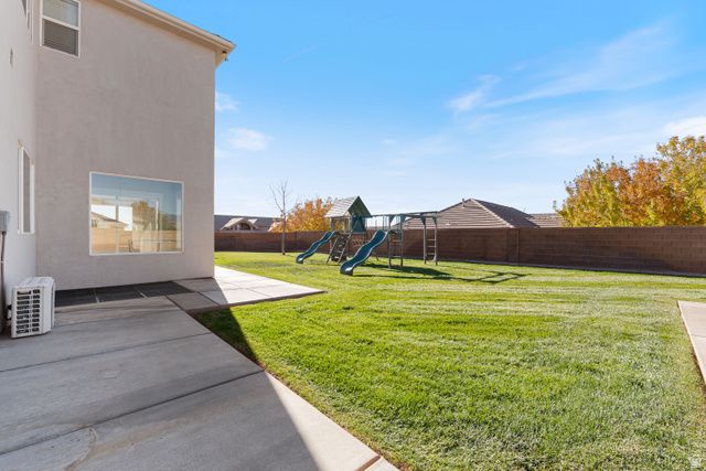 2334 S LAST CHANCE DR, Washington, UT 84780