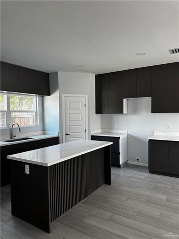 2801 Stablewood, Mission, TX 78574