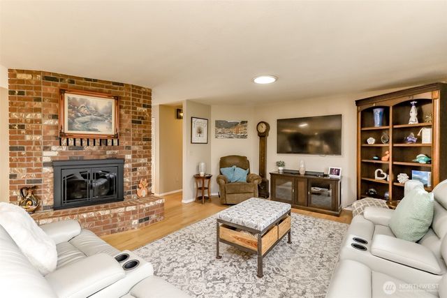 10602 SE 325th Place, Auburn, WA 98092