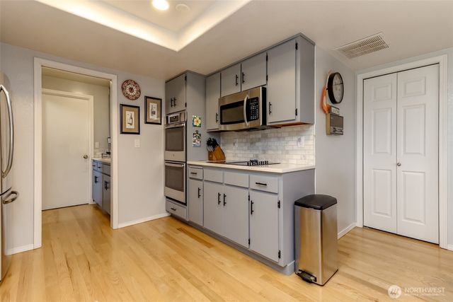 10602 SE 325th Place, Auburn, WA 98092