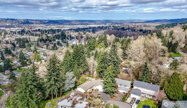 10602 SE 325th Place, Auburn, WA 98092