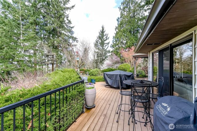 10602 SE 325th Place, Auburn, WA 98092