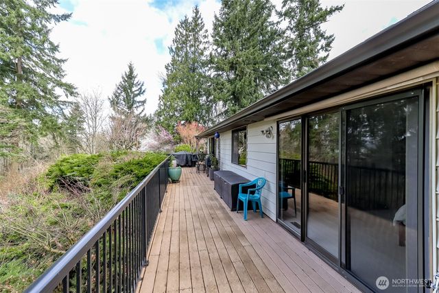 10602 SE 325th Place, Auburn, WA 98092