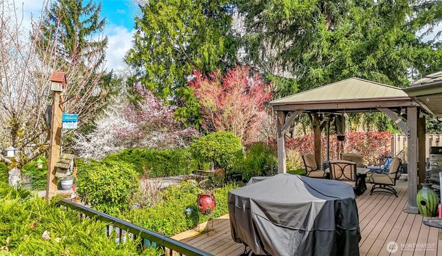 10602 SE 325th Place, Auburn, WA 98092