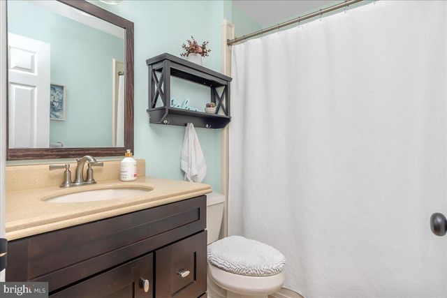 14 STANFORD RD, Hagerstown, MD 21742