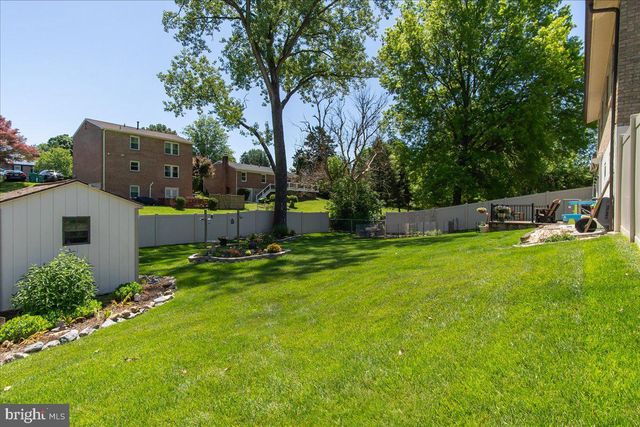 14 STANFORD RD, Hagerstown, MD 21742