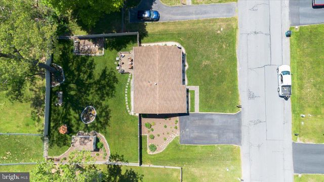 14 STANFORD RD, Hagerstown, MD 21742