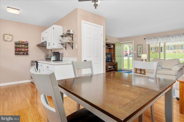 14 STANFORD RD, Hagerstown, MD 21742