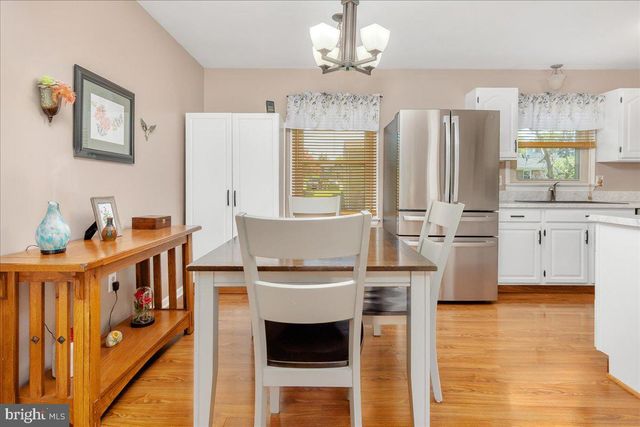 14 STANFORD RD, Hagerstown, MD 21742