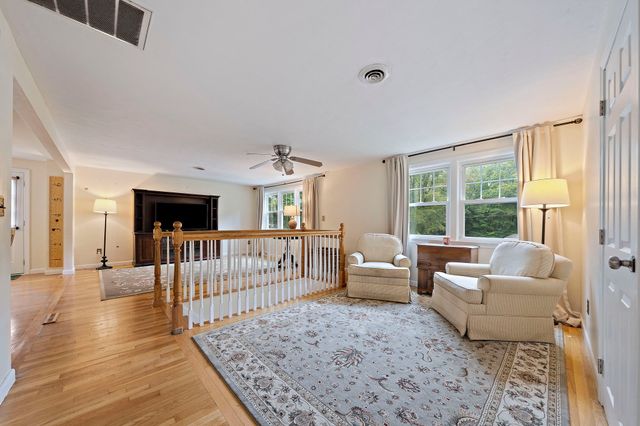 12 Harton Ross Drive, Whitman, MA 02382