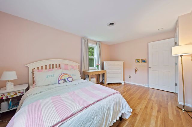 12 Harton Ross Drive, Whitman, MA 02382