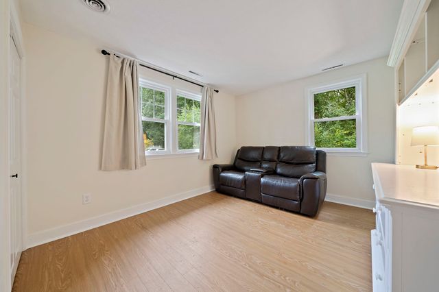 12 Harton Ross Drive, Whitman, MA 02382
