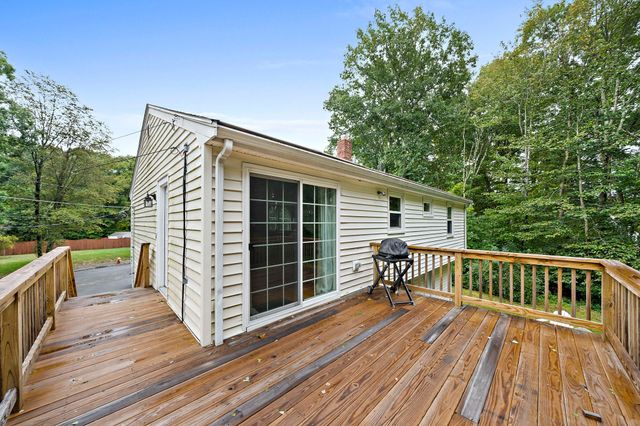 12 Harton Ross Drive, Whitman, MA 02382