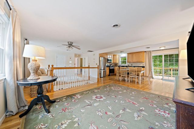 12 Harton Ross Drive, Whitman, MA 02382